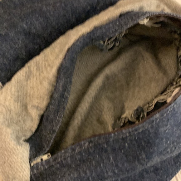 Double Jean Saddle bags with zipper and adjustable straps for dogs - Picture 7 of 8